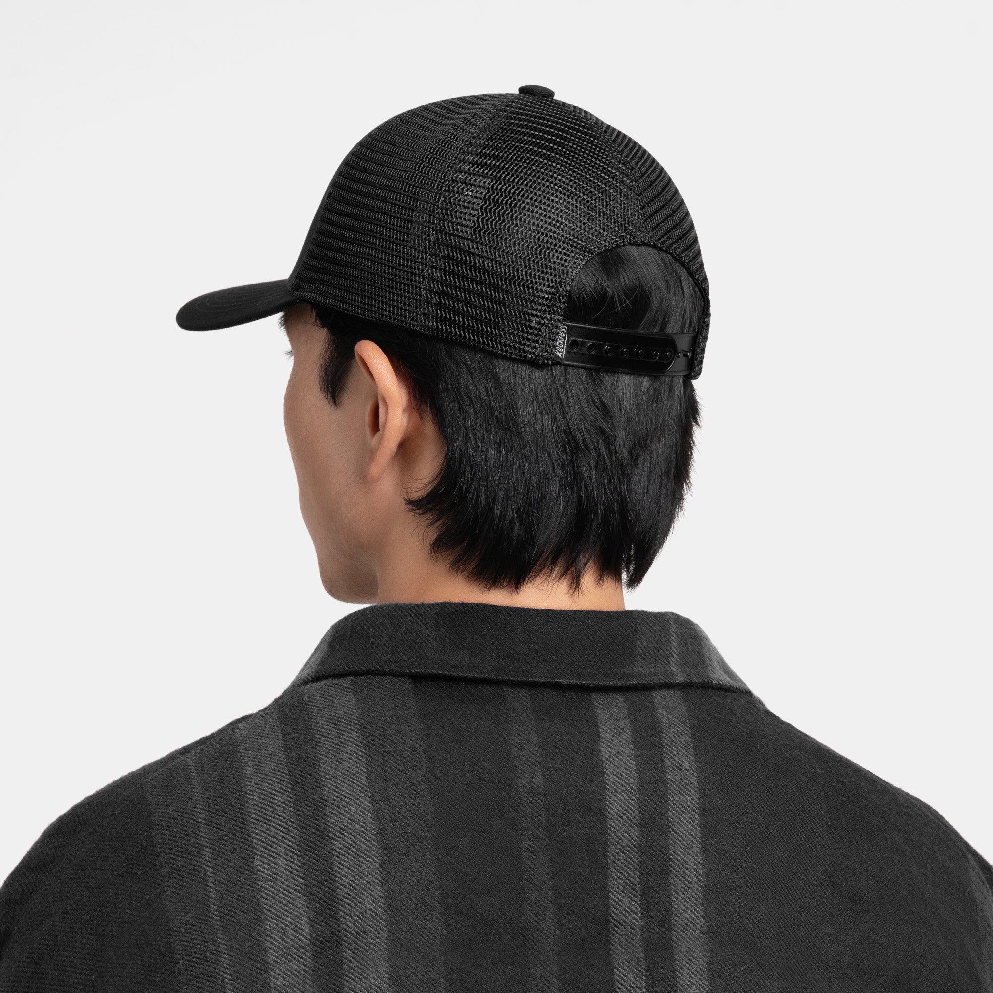 #color_Black