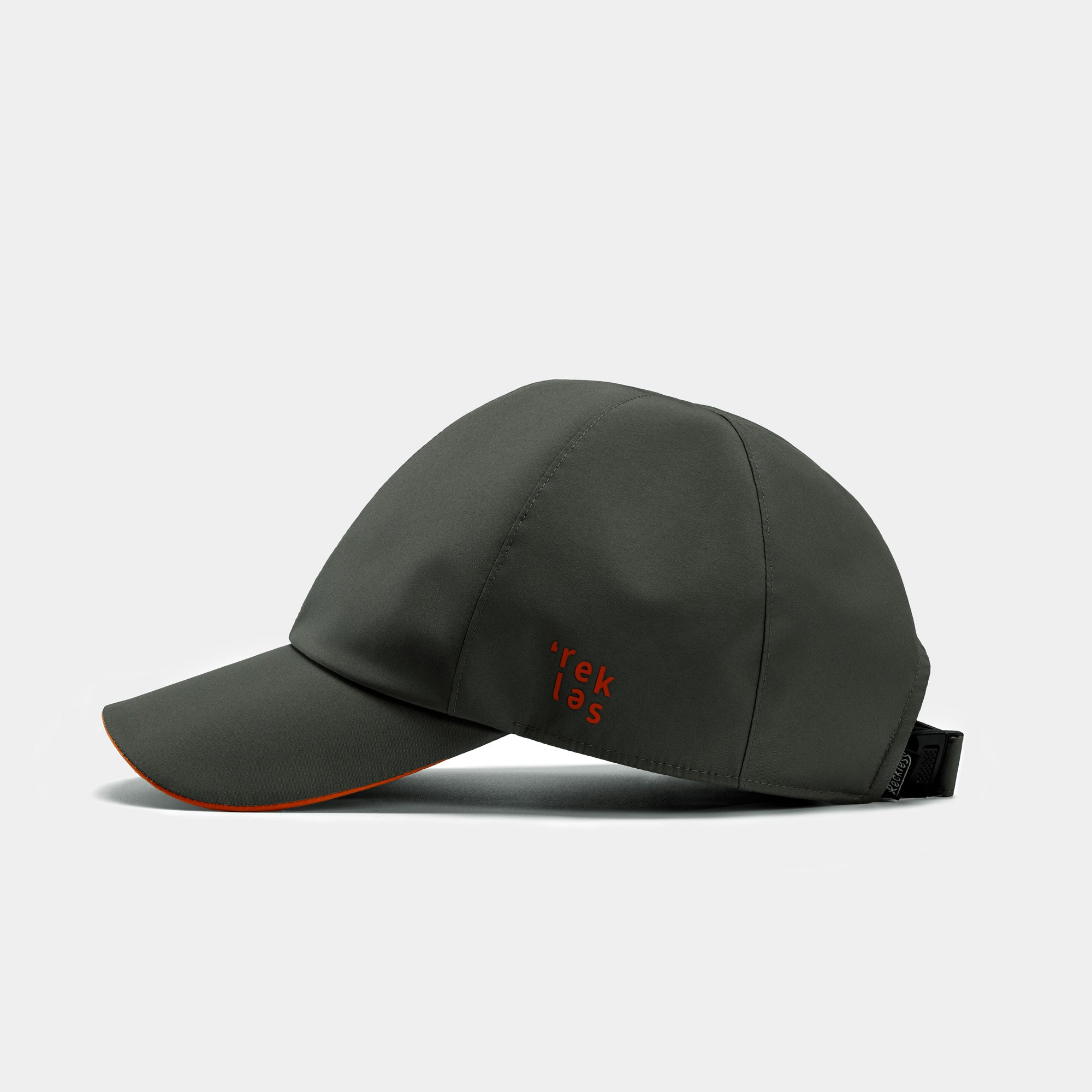 #color_Dark Grey x Paprika